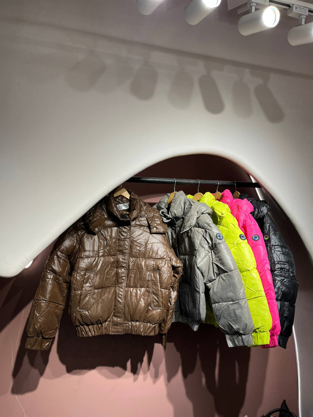 رنگاش کنار هم😍